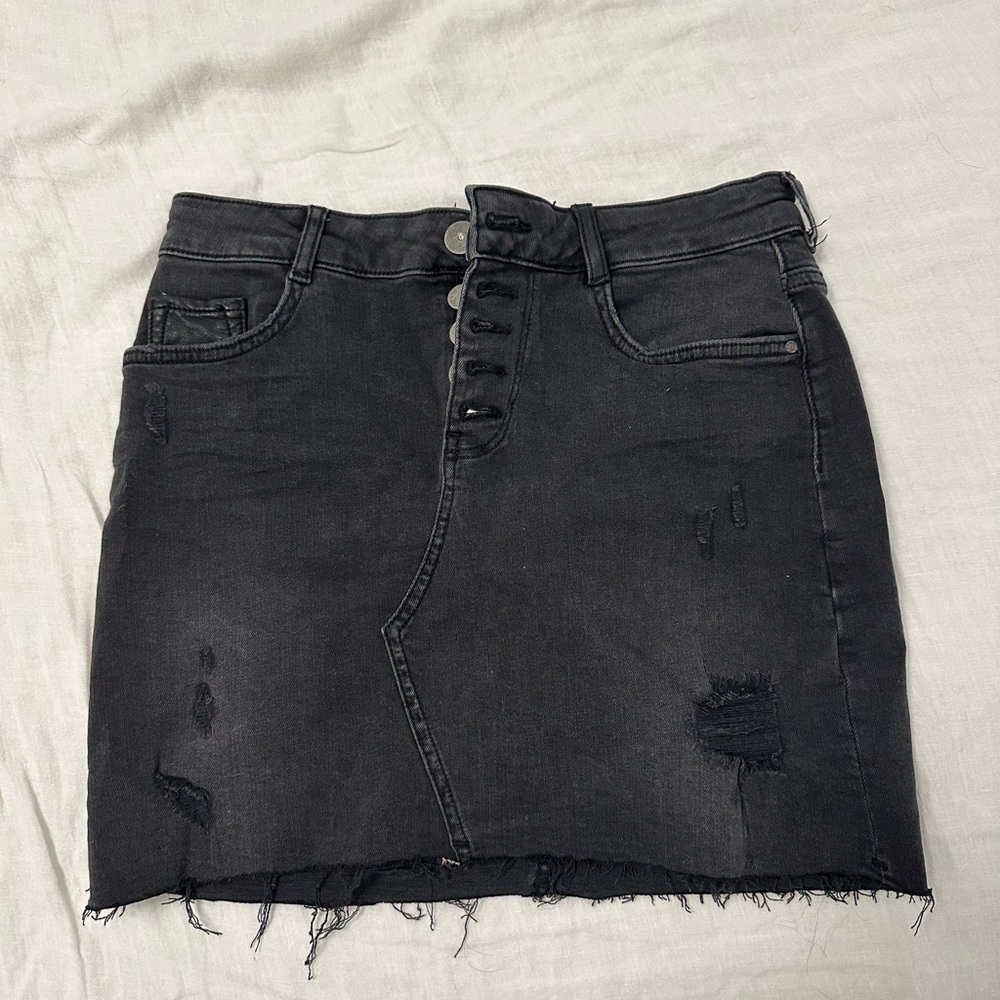 ZARA Black Distressed Denim Skirt, size S